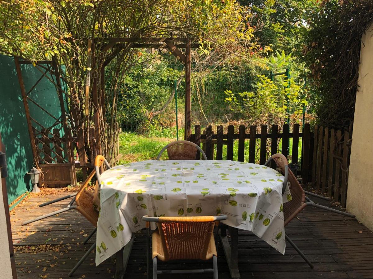 F2 Avec Terrasse Διαμέρισμα Σαιν-Ντενί Εξωτερικό φωτογραφία
